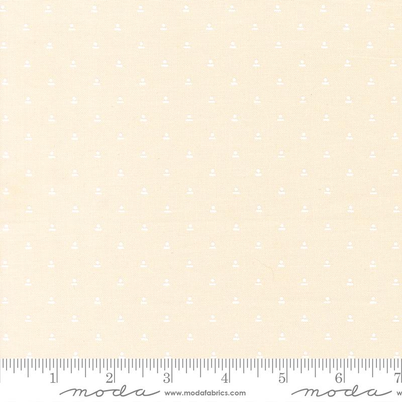 Ophelia Tranquil Whisper White - Quilt Fabric, zoomed in. Select this picture to zoom back out.