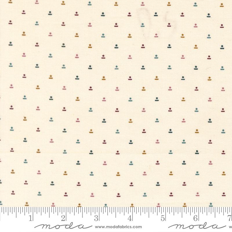 Ophelia Tranquil Whisper - Quilt Fabric, zoomed in. Select this picture to zoom back out.