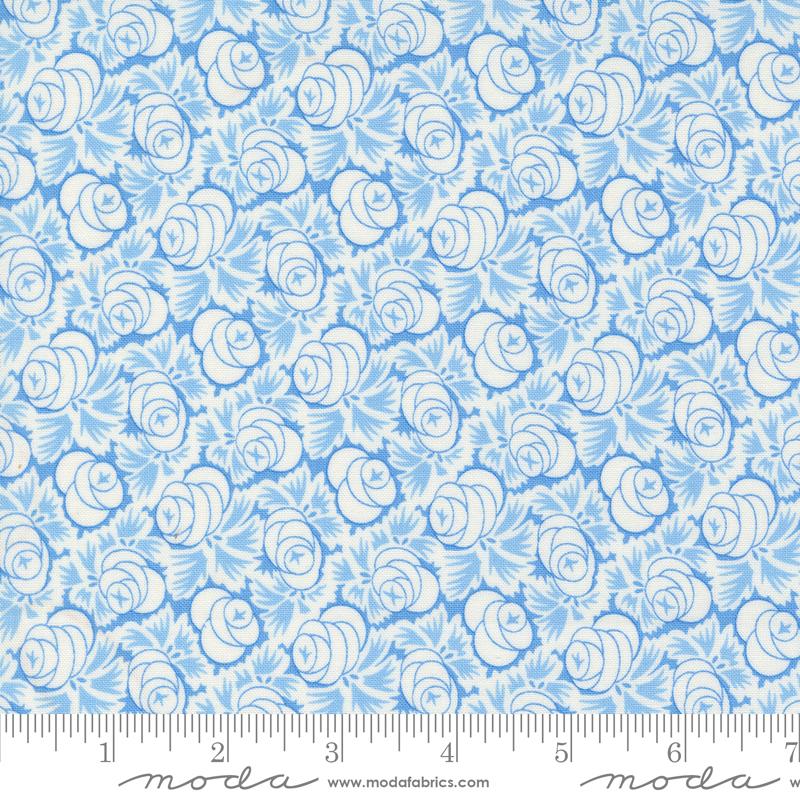 Denim Daisies Rose - Stonewashed - Quilt Fabric