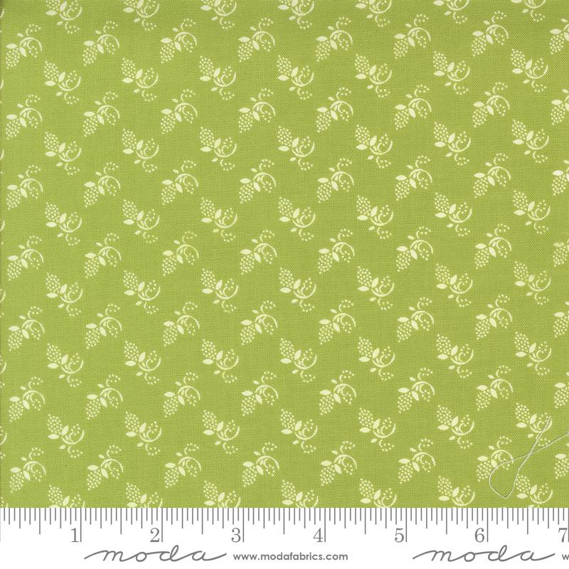 Buon Natale Buds - Cedar - Quilt Fabric