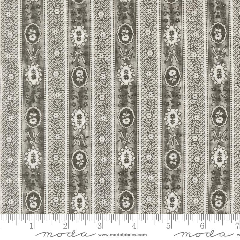 Agatha Road Wallpaper Midnight - Quilt Fabric