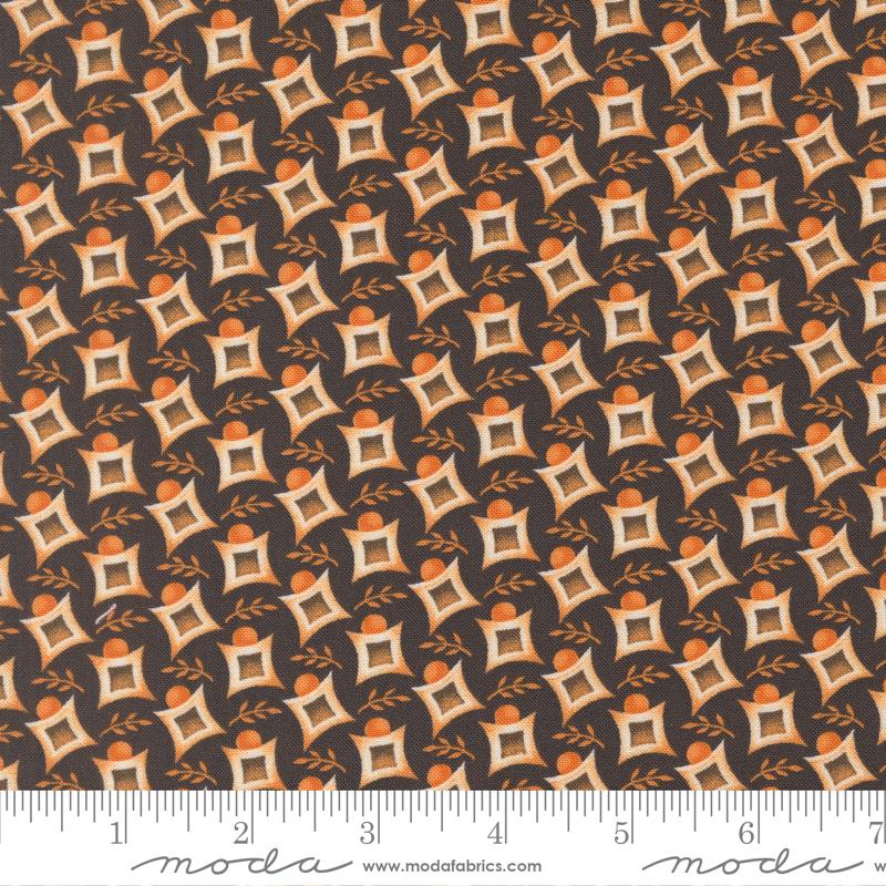Agatha Road Leaf Midnight - Quilt Fabric
