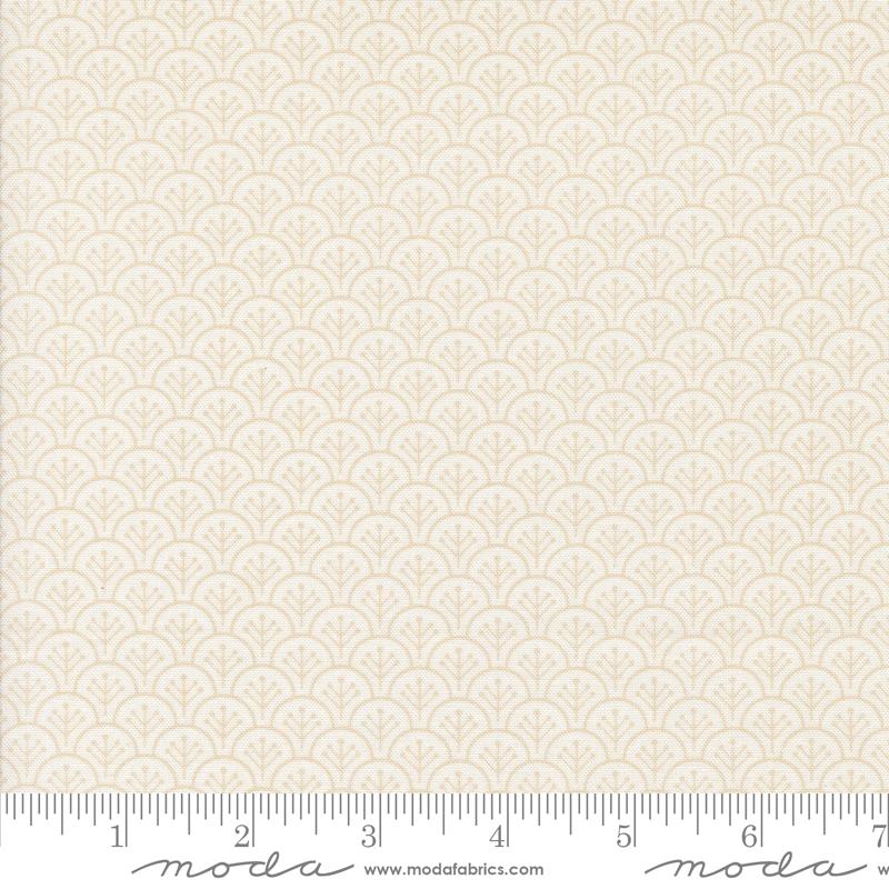 Agatha Road Scallops Ghost - Quilt Fabric