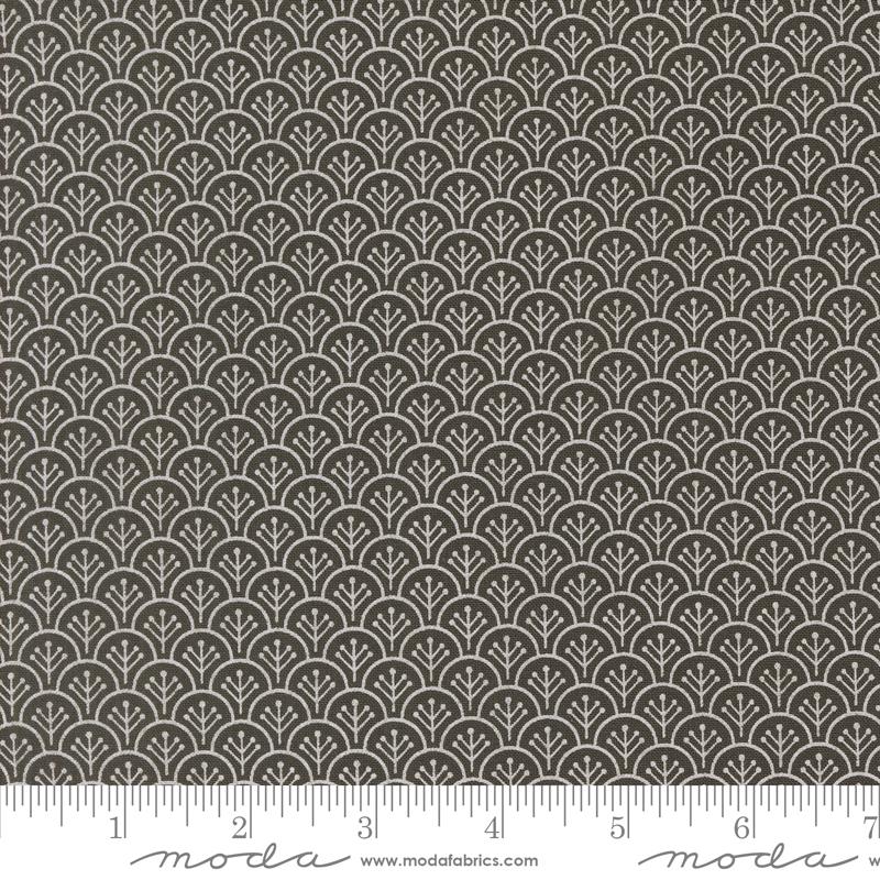 Agatha Road Scallops Midnight - Quilt Fabric