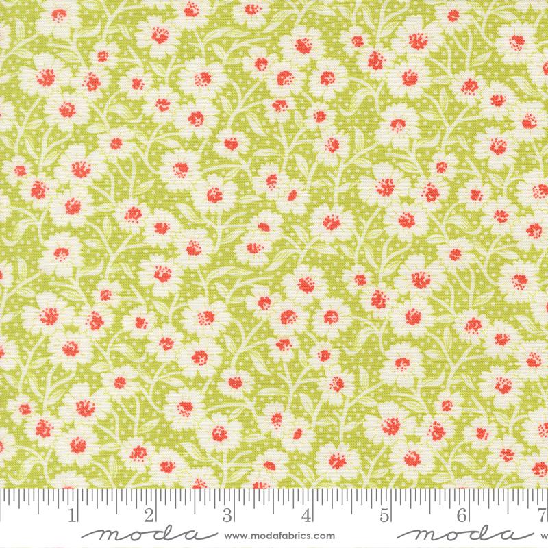 Rosie Blooms Green Apple - Quilt Fabric