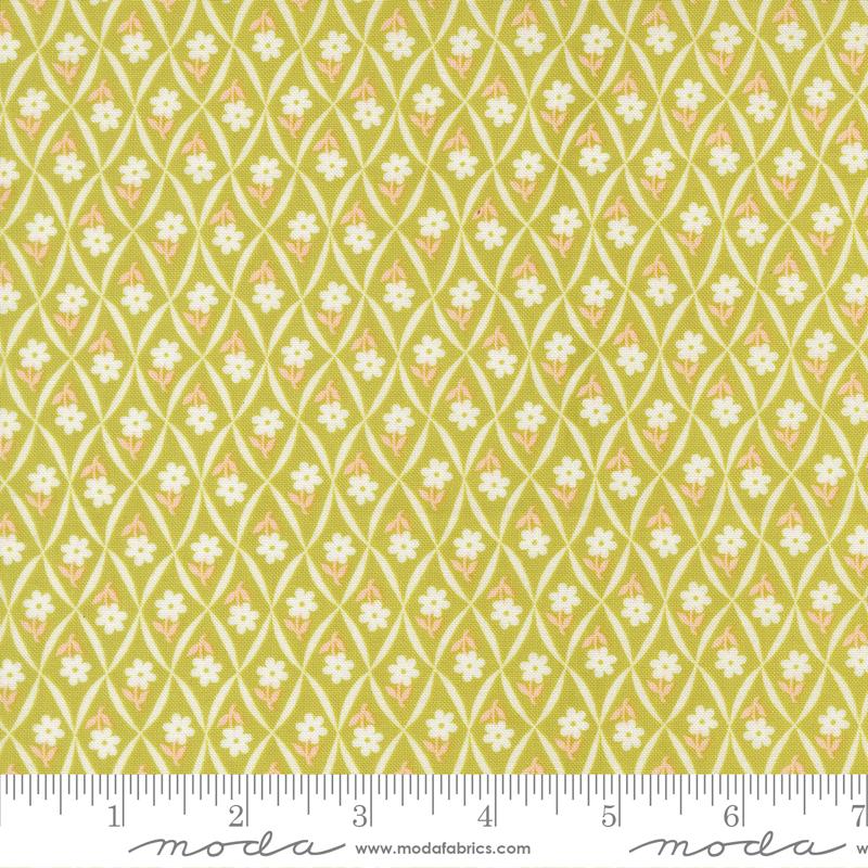 Rosie Diamonds Green Apple - Quilt Fabric