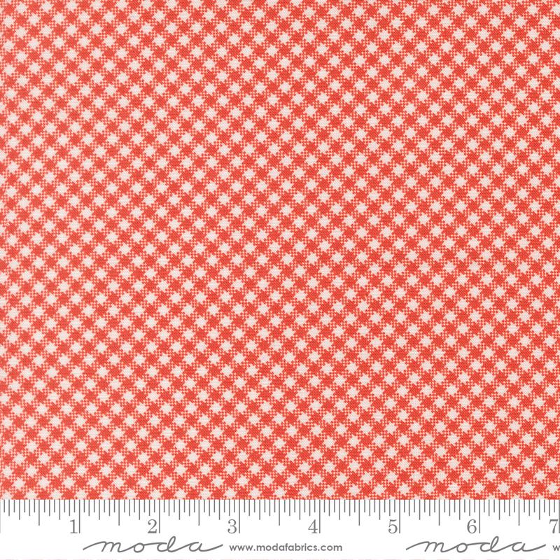 Rosie Gingham Strawberry - Quilt Fabric