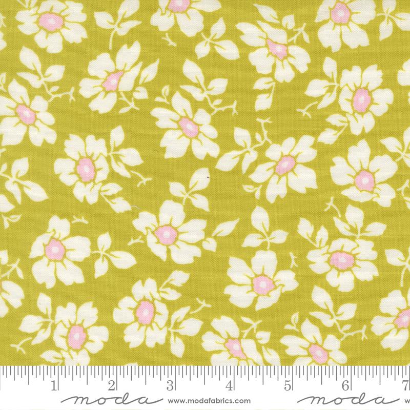 Summers End Blossom Grass - Quilt Fabric