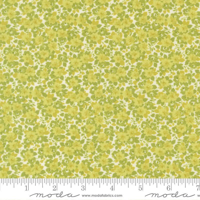 Summers End Garden Grass - Quilt Fabric