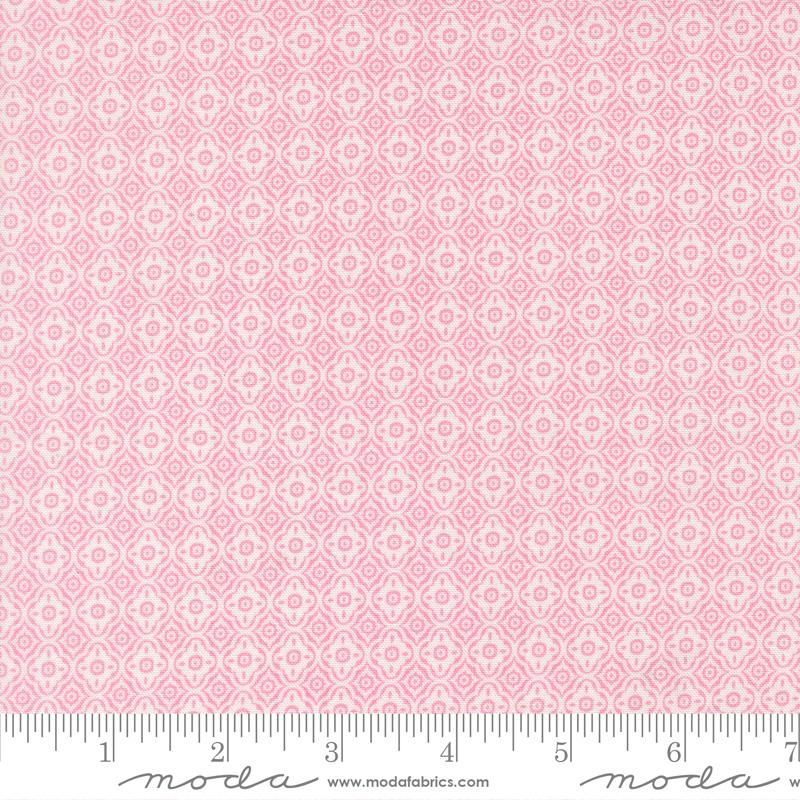 Summers End Trellis Lilac - Quilt Fabric