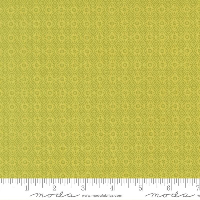 Summers End Trellis Grass - Quilt Fabric