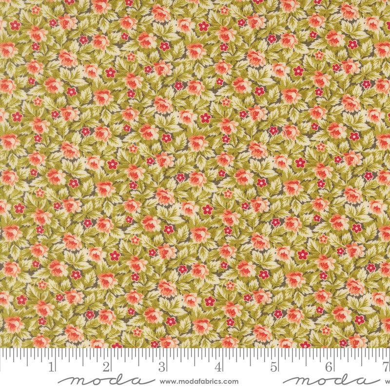 Butternut and Sage Blooms Sage - Quilt Fabric