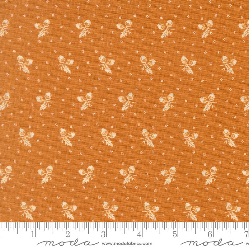 Butternut and Sage Acorn Butterscotch - Quilt Fabric