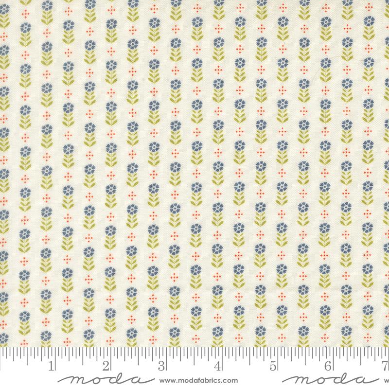Larkspur and Linen Blossoms Daisy - Quilt Fabric, zoomed in. Select this picture to zoom back out.