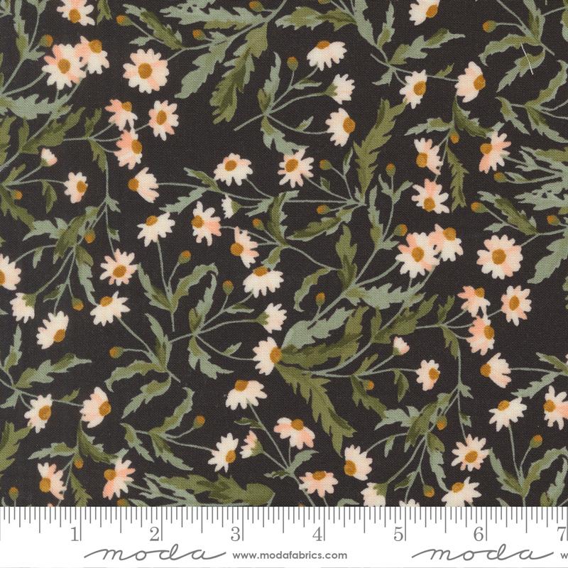 Brookside Daisy Midnight - Quilt Fabric