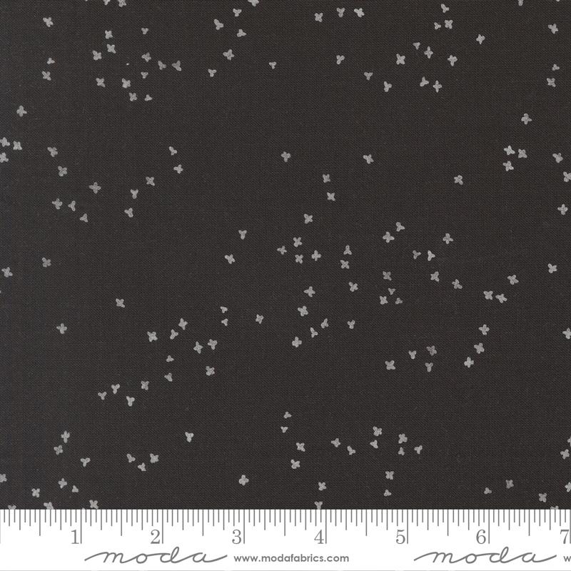 Brookside Dots Midnight - Quilt Fabric