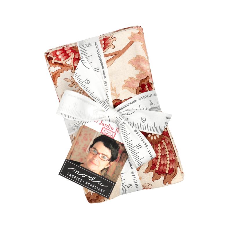 Le Jardin Rouge - Fat Eighth Bundle, zoomed in. Select this picture to zoom back out.