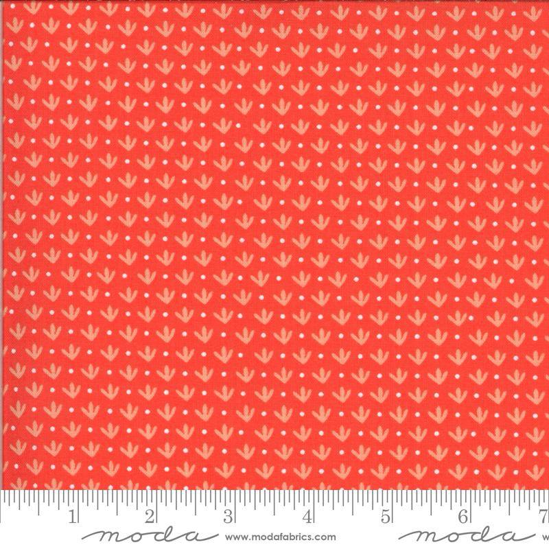 Happy Days Tulip Geranium - Quilt Fabric