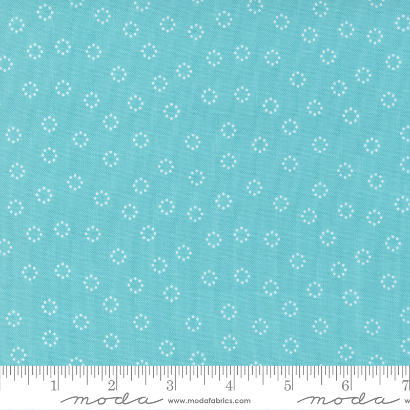 Simply Delightful Poolside - Daisy Dots - Quilt Fabric