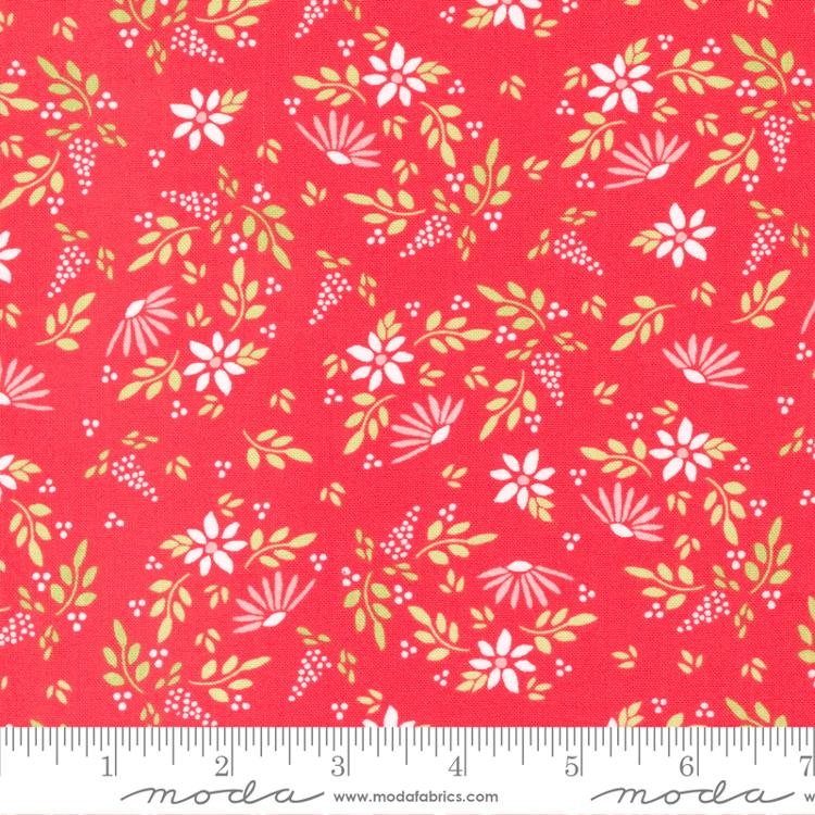 Favorite Things Berry - Amaryllis Florals - Quilt Fabric