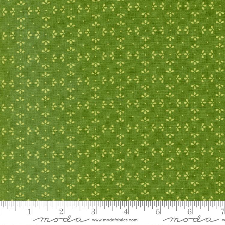Favorite Things Evergreen - Snowflakes Blenders - Fabric