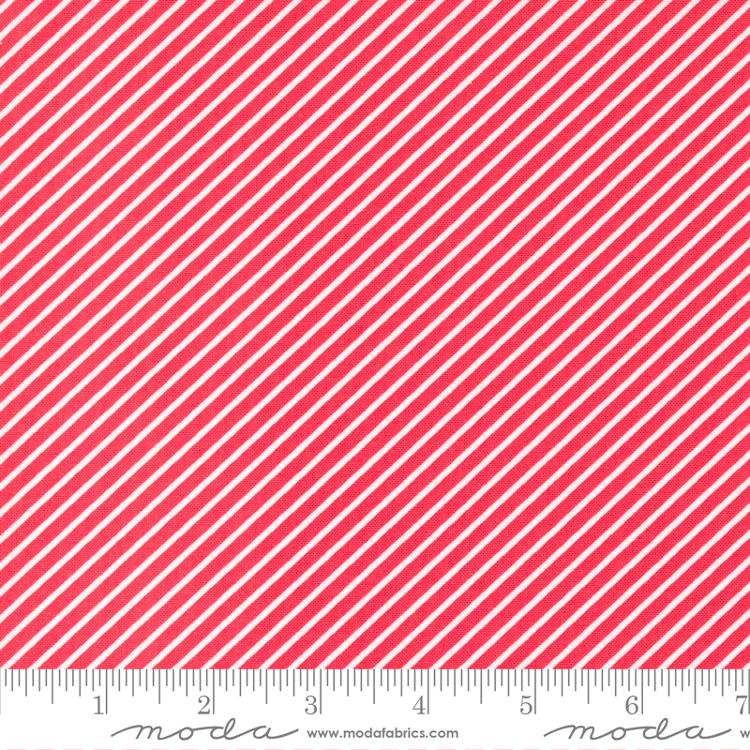 Favorite Things Berry - Stripe Stripes - Quilt Fabric