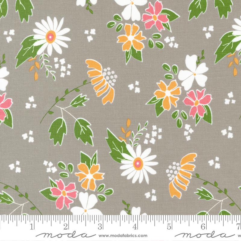 Bountiful Blooms Stone - Quilt Fabric