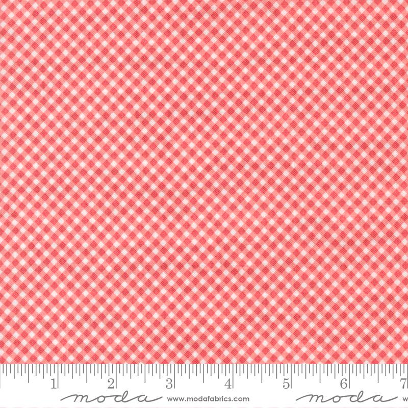 Strawberry Lemonade Strawberry - Quilt Fabric
