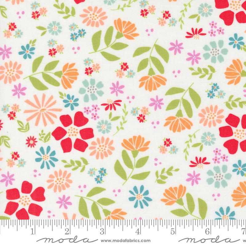 Laguna Sunrise Off White - Quilt Fabric, zoomed in. Select this picture to zoom back out.