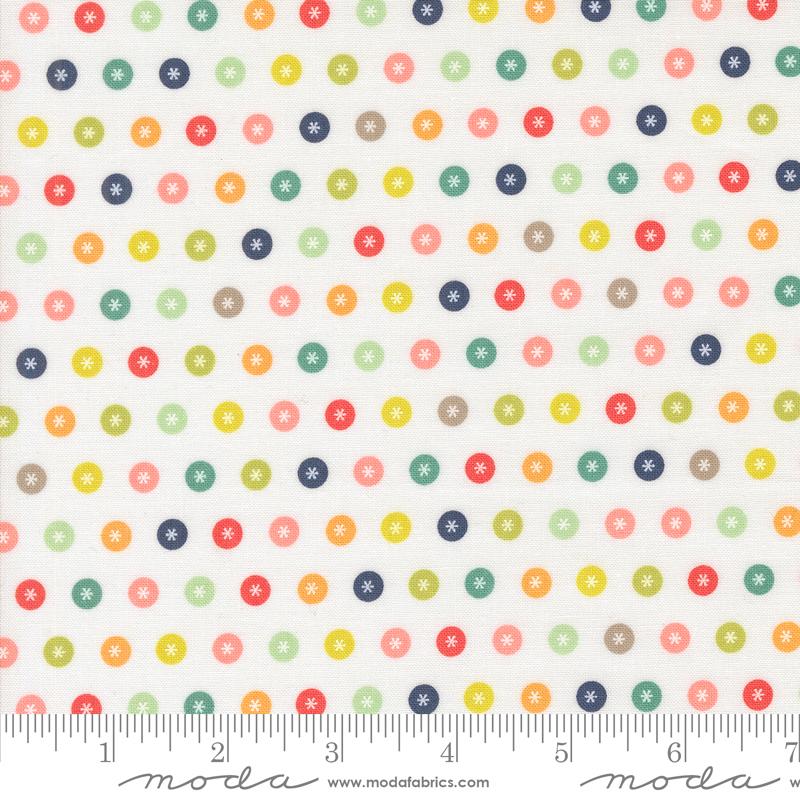 Raspberry Summer Dots - Cloud - Quilt Fabric
