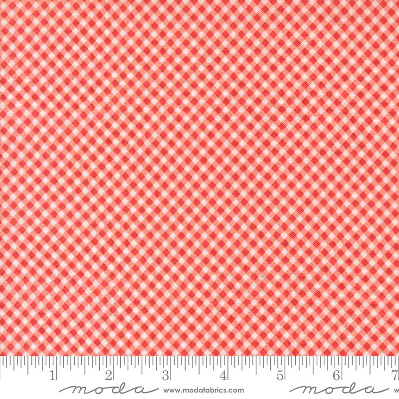 Raspberry Summer Gingham - Carnation - Quilt Fabric