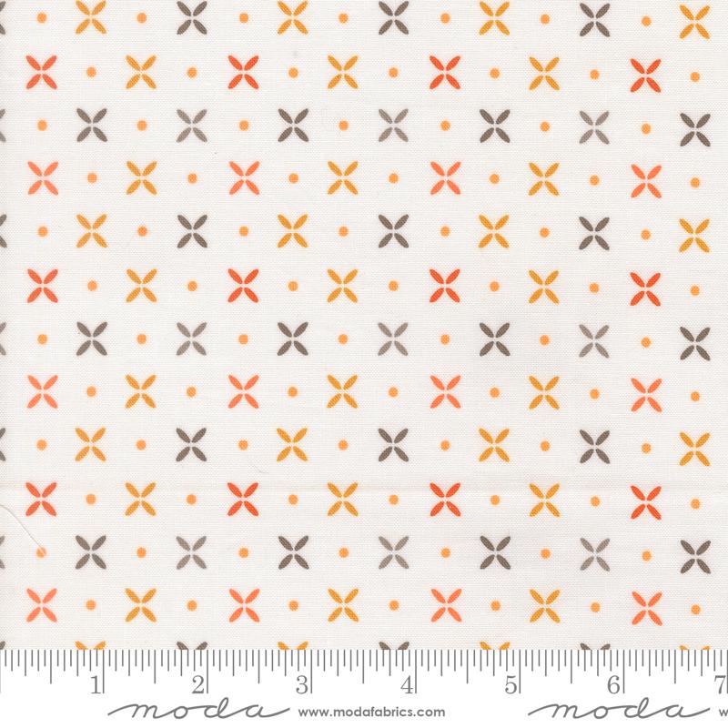 Birch & Willow Quilting Dotted Cloud - Quilt Fabric, zoomed in. Select this picture to zoom back out.