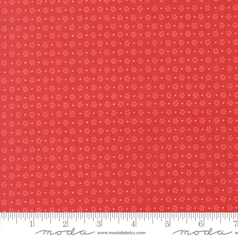 Midsummer Bloom Geranium - Quilt Fabric, zoomed in. Select this picture to zoom back out.
