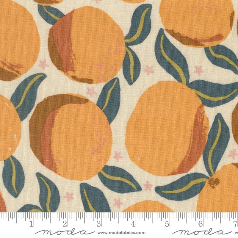 Peachy Peaches Eggshell - Quilt Fabric