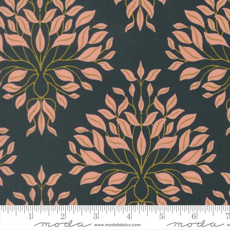 Peachy Leafs Midnight - Quilt Fabric