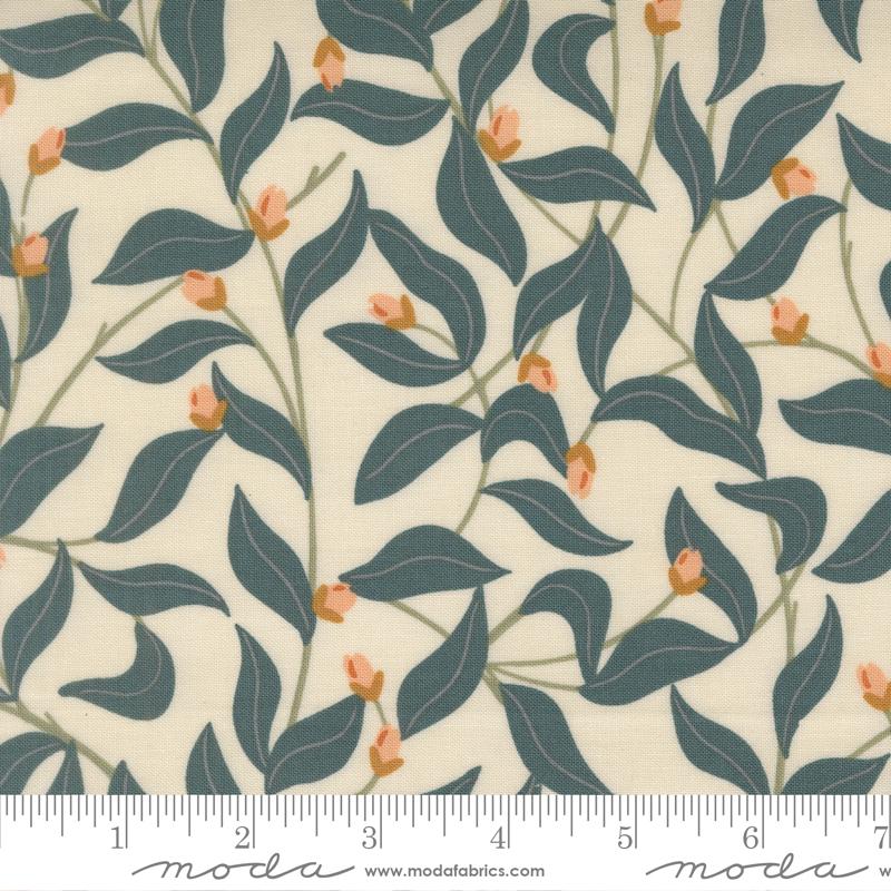 Peachy Leafs Eggshell - Quilt Fabric