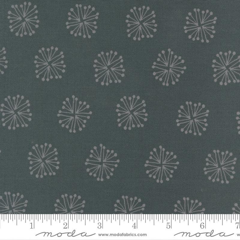 Peachy Flowers Dusk - Quilt Fabric