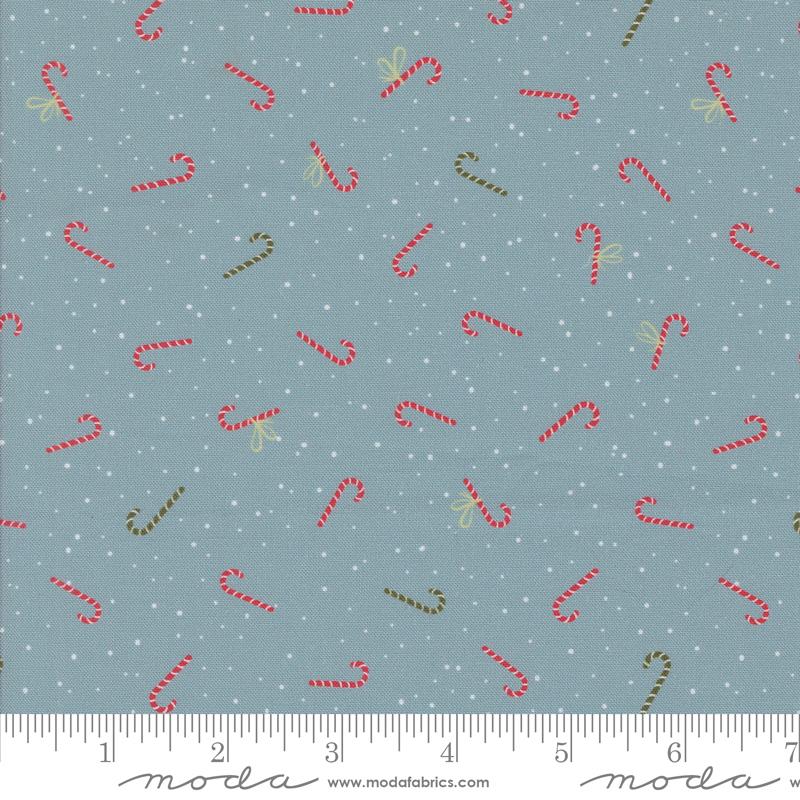 Purrfect Christmas Candy Cane Igloo - Quilt Fabric