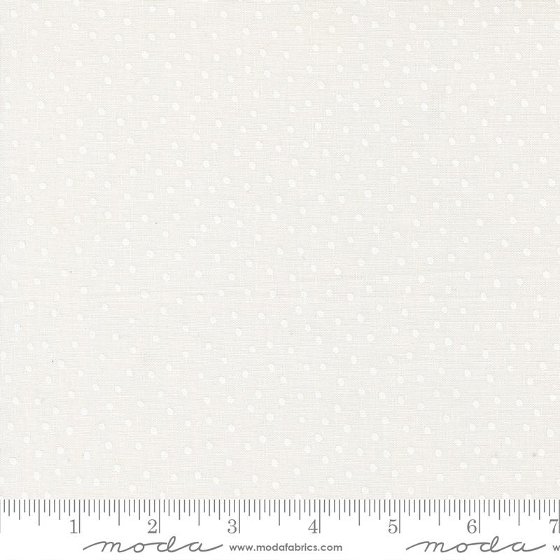 Blossoms And Blooms Dots Pearl White - Quilt Fabric