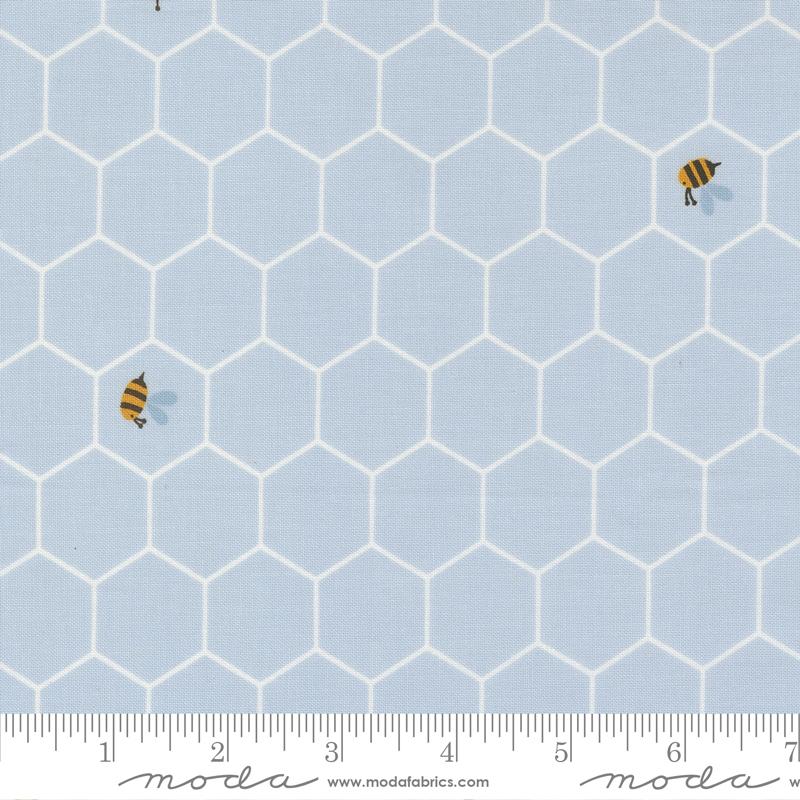 Blossoms And Blooms Powder Blue - Quilt Fabric