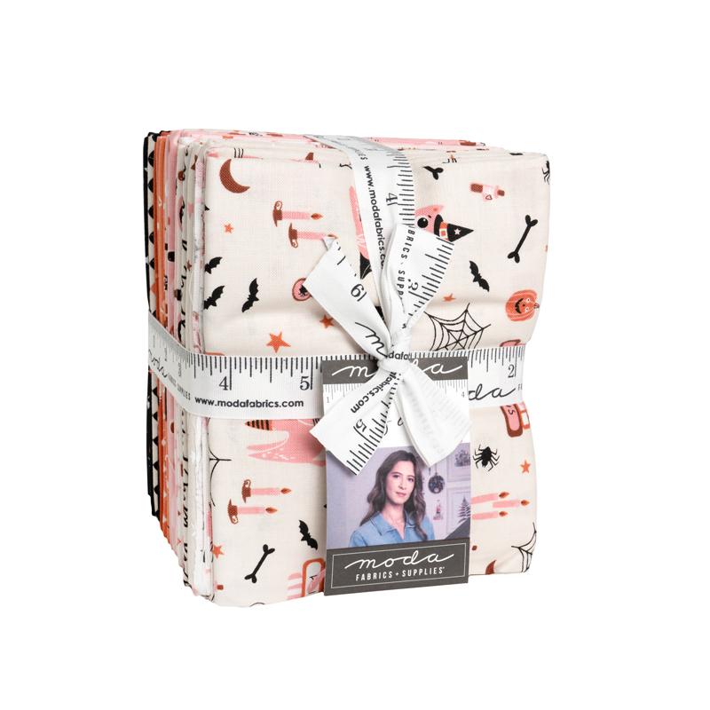 Purrs and Boos - Halloween Fat Quarter Bundle