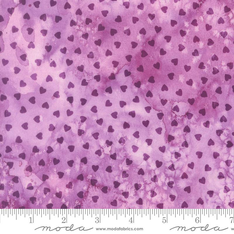 Fleur The Love Heart Dots Lilac - Quilt Fabric, zoomed in. Select this picture to zoom back out.