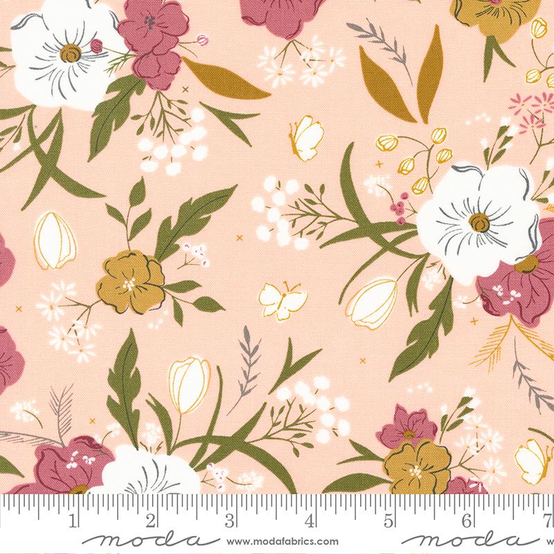 Evermore Strawberry Cream - Quilt Fabric