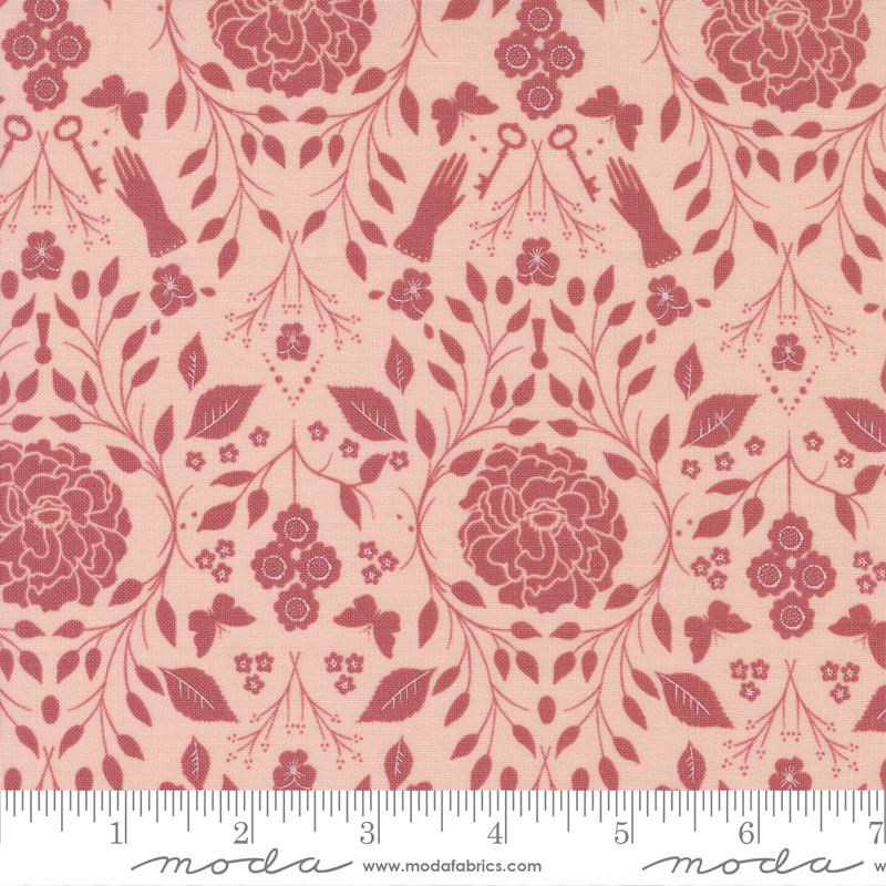 Evermore Strawberry Cream - Quilt Fabric