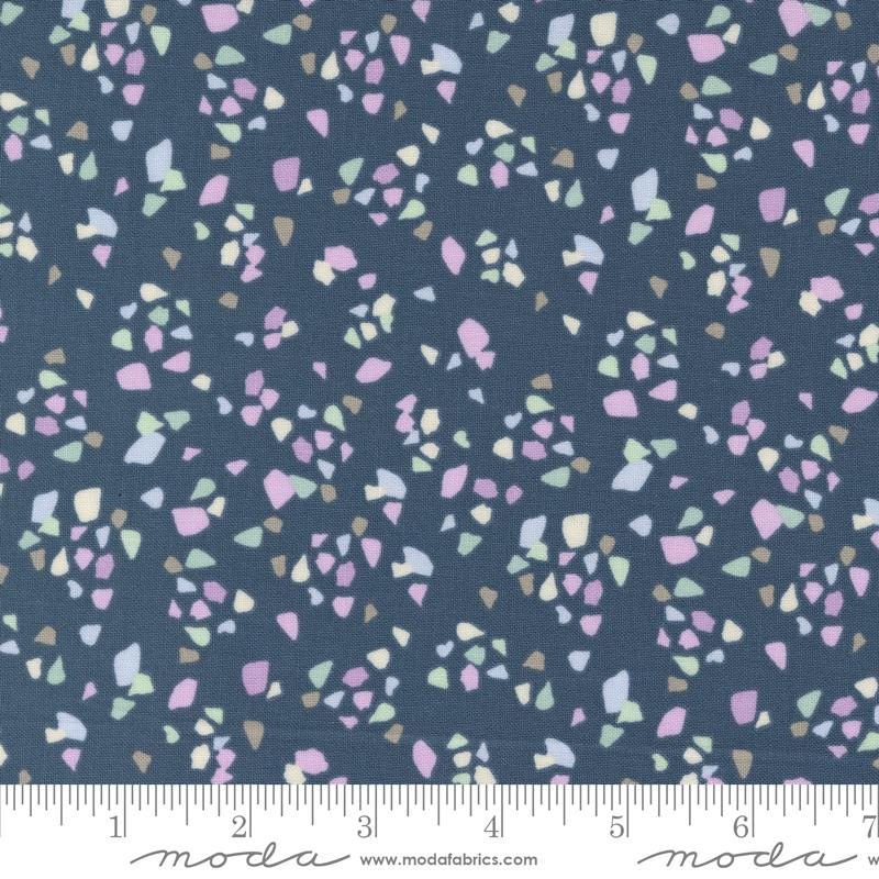 Seaglass Summer Seaglass - Indigo Sea - Quilt Fabric