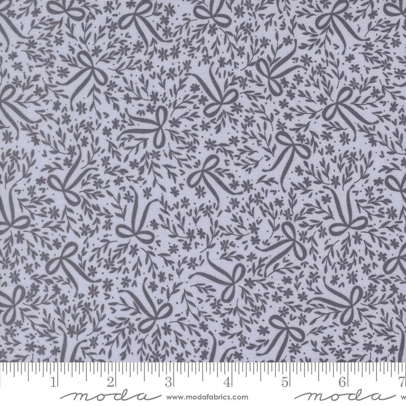 Wildbriar Bows Sky - Quilt Fabric, zoomed in. Select this picture to zoom back out.