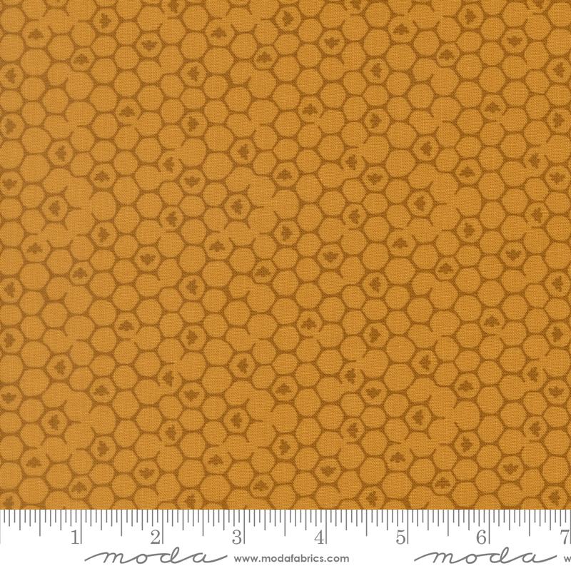 Wildbriar Honeycomb Golden - Quilt Fabric, zoomed in. Select this picture to zoom back out.