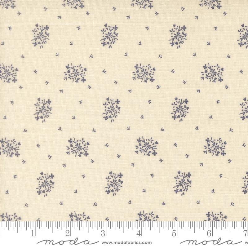Wildbriar Floral Porcelain - Quilt Fabric, zoomed in. Select this picture to zoom back out.