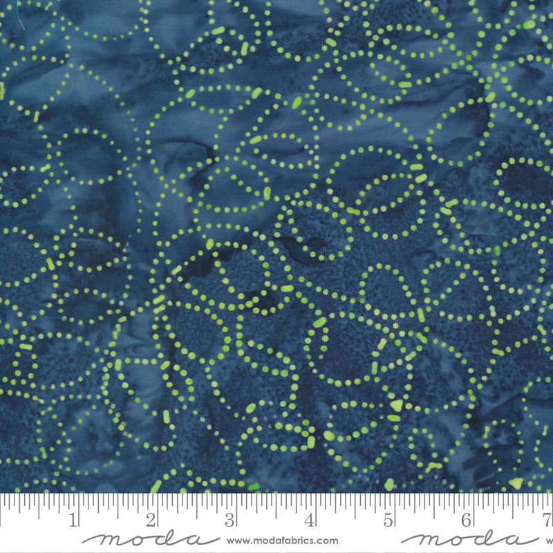 Bermuda Batiks Night - Quilt Fabric