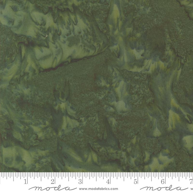 Echo Batiks Pine - Quilt Fabric